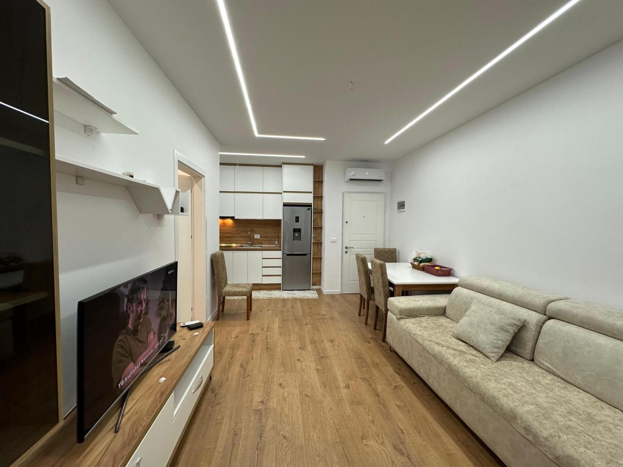 Azure Elegance Apartament