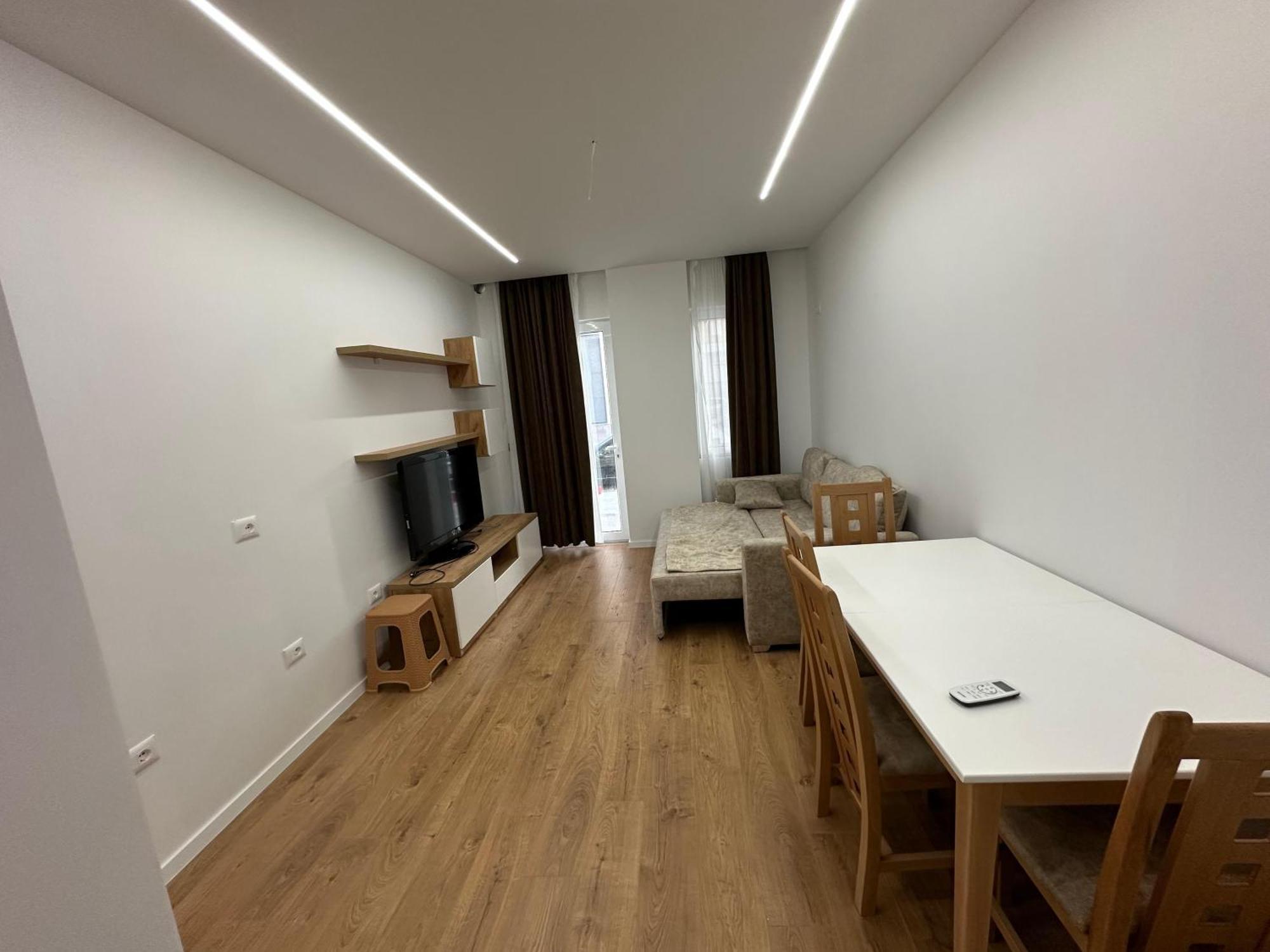 Azure Elegance Apartament